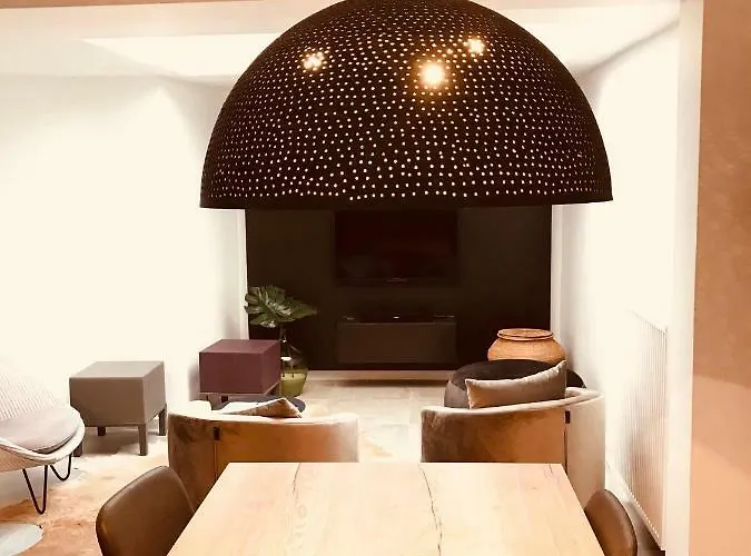 Будинок відпочинку Livingthemoment *